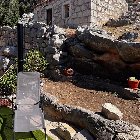 Maslina Stone House * Bacina