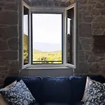 Maslina Stone House