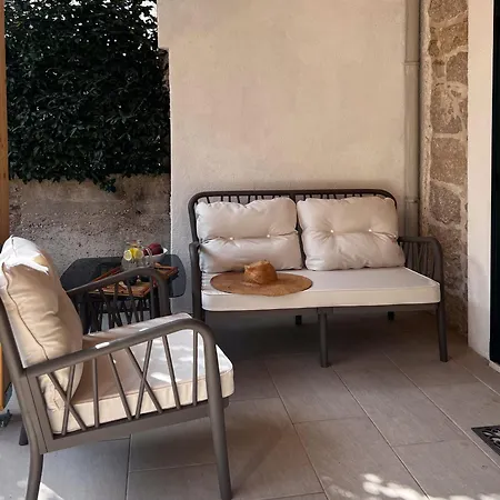 Maslina Stone House * Bacina